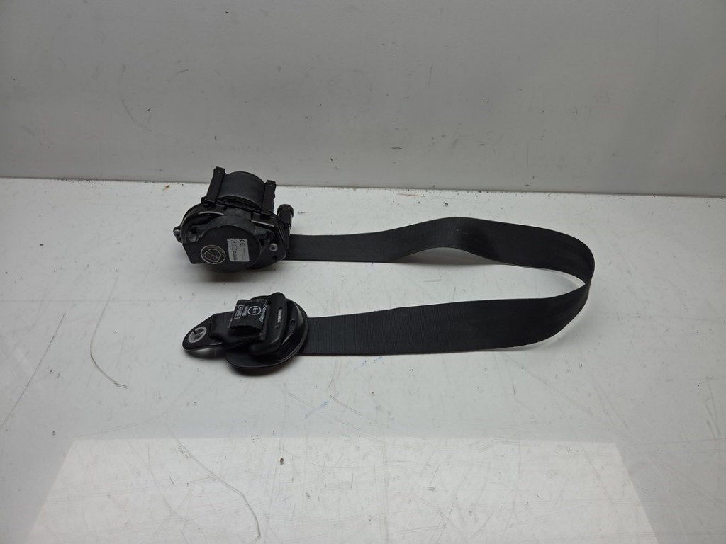 VEILIGHEIDSGORDEL RECHTS VOOR Hyundai i20 (GBB), Gebruikt, Hyundai