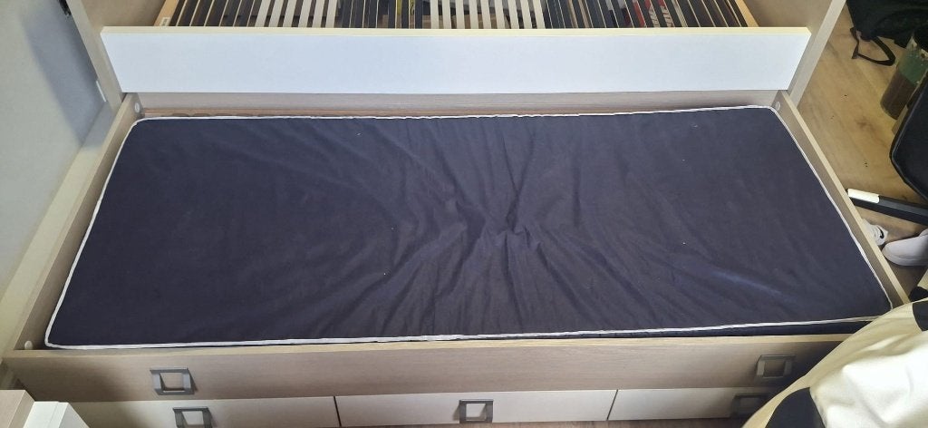 1 lit 90x200, 90 cm, Gris, Enlèvement, 200 cm