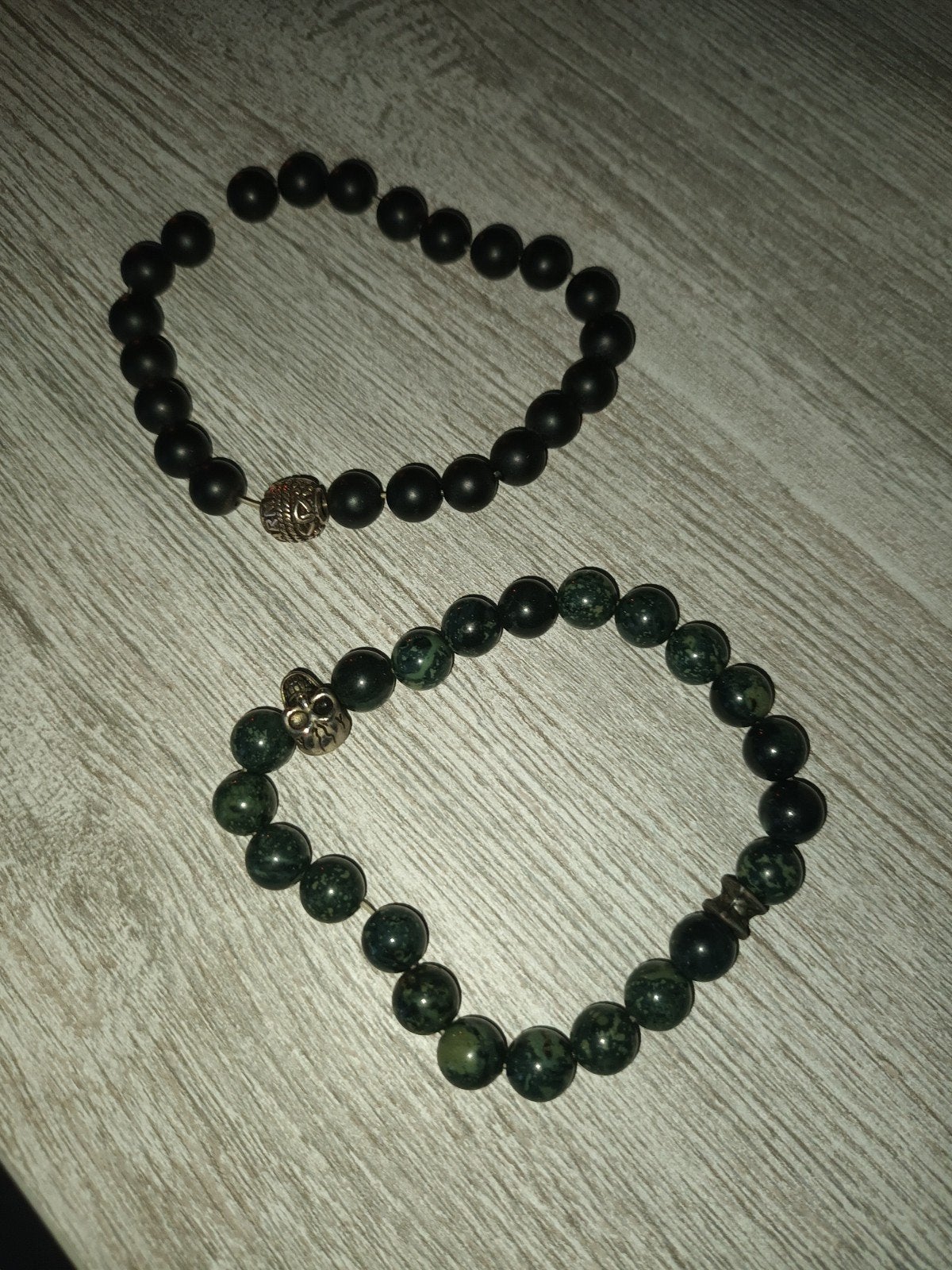 bracelet pour homme en pierres, Handtassen en Accessoires, Armbanden