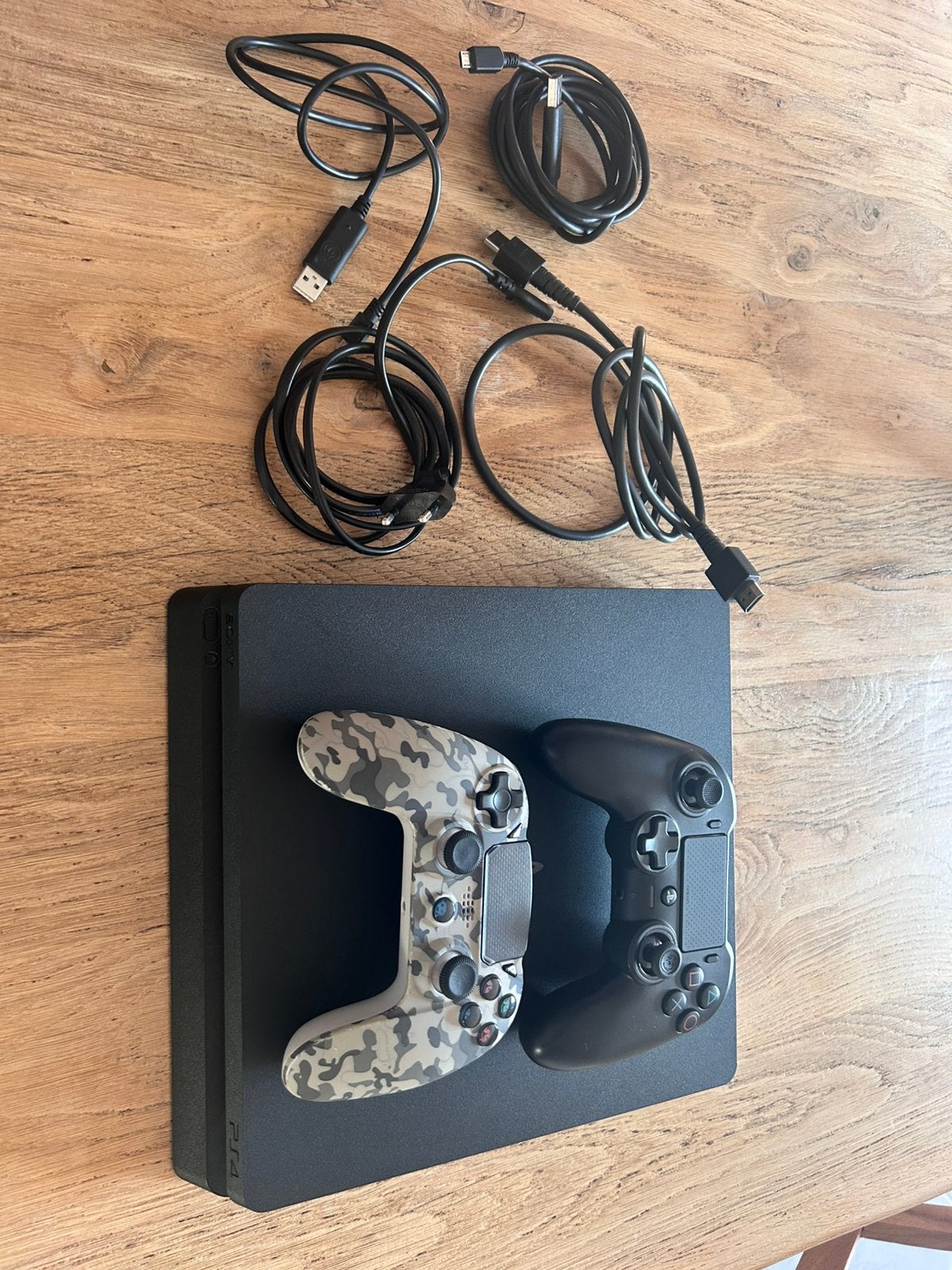 PS4 Slim 500 GO, Consoles de jeu & Jeux vidéo, Consoles de jeu | Sony PlayStation 4, Enlèvement, Comme neuf, Slim