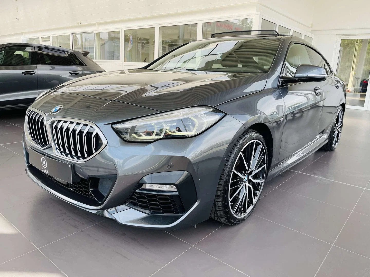 BMW 2 Serie 218 GC iA * GARANTIE + PACK M + TOIT PANO + LED, Autos, BMW, Argent ou Gris, Entreprise, Automatique, 117 g/km