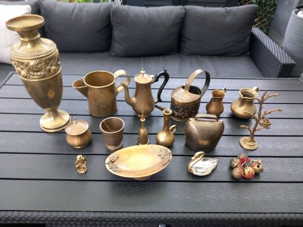 Lot de17 objets décoratifs en laiton, Antiquités & Art, Enlèvement, Cuivre