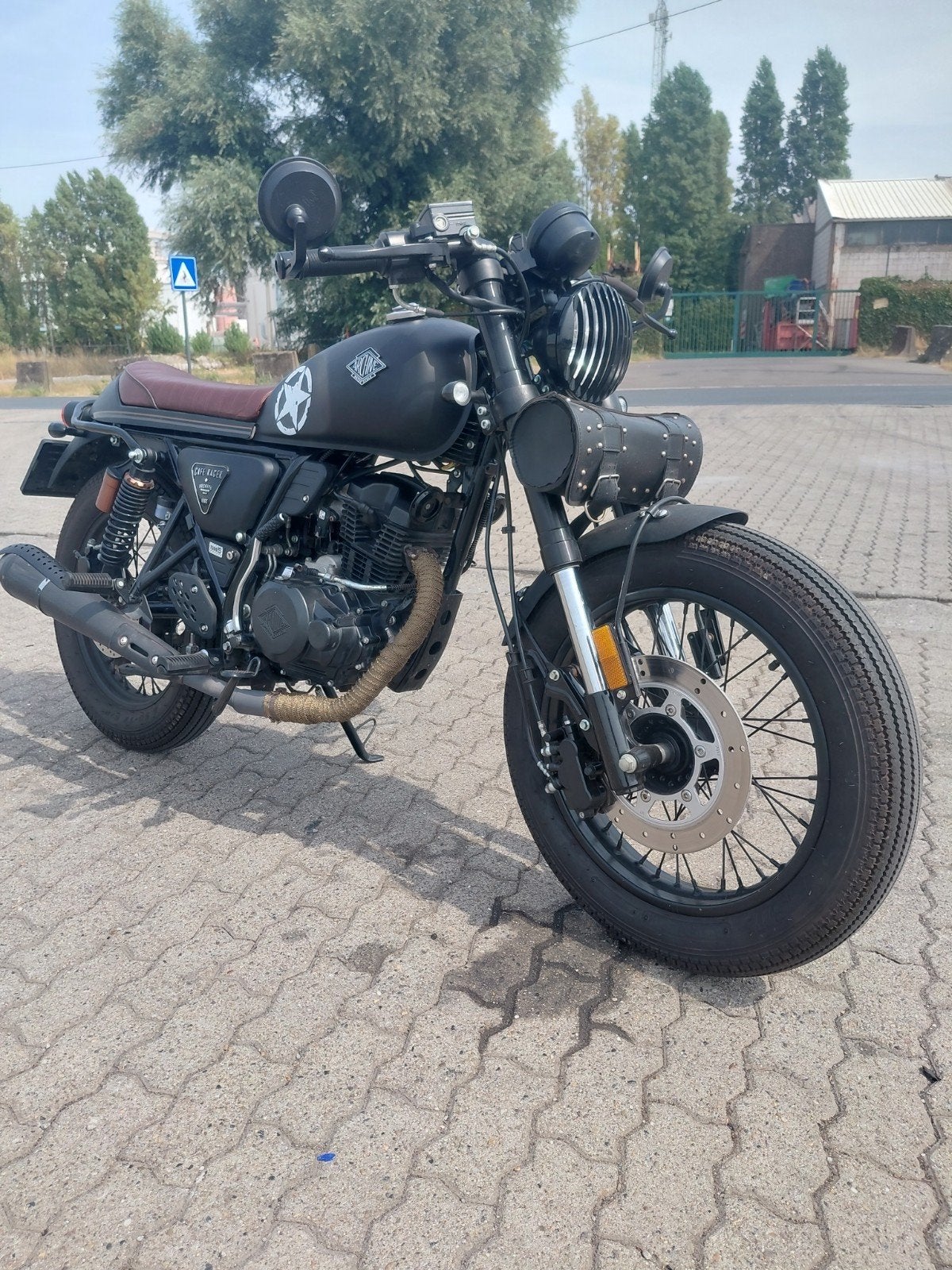 ️ ARCHIVE 125cc CAFÉ RACER – 2024 – SLECHTS 7.400 KM, Motos, Occasion, Particulier, 1 cylindre, Manuelle