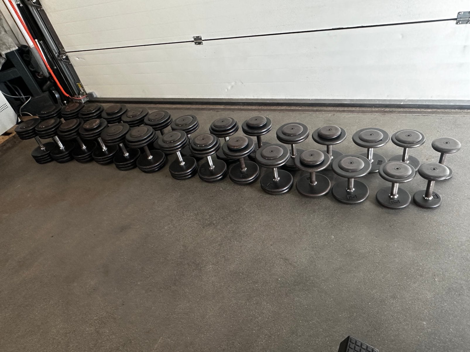 4 t/m 34kg Vaste Gijzeren Dumbells, Sport en Fitness, Fitnessmaterialen, Ophalen, Gebruikt, Dumbbell