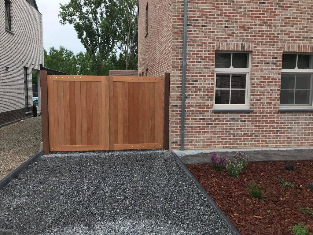 à vendre porte Afzelia avec poteaux, Neuf, 200 cm ou plus, Portail battant, Bois