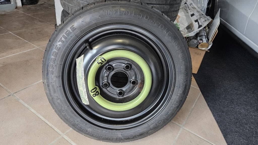 Hyundai i20 reservewiel, Auto-onderdelen, Ophalen, 15 inch, Banden en Velgen