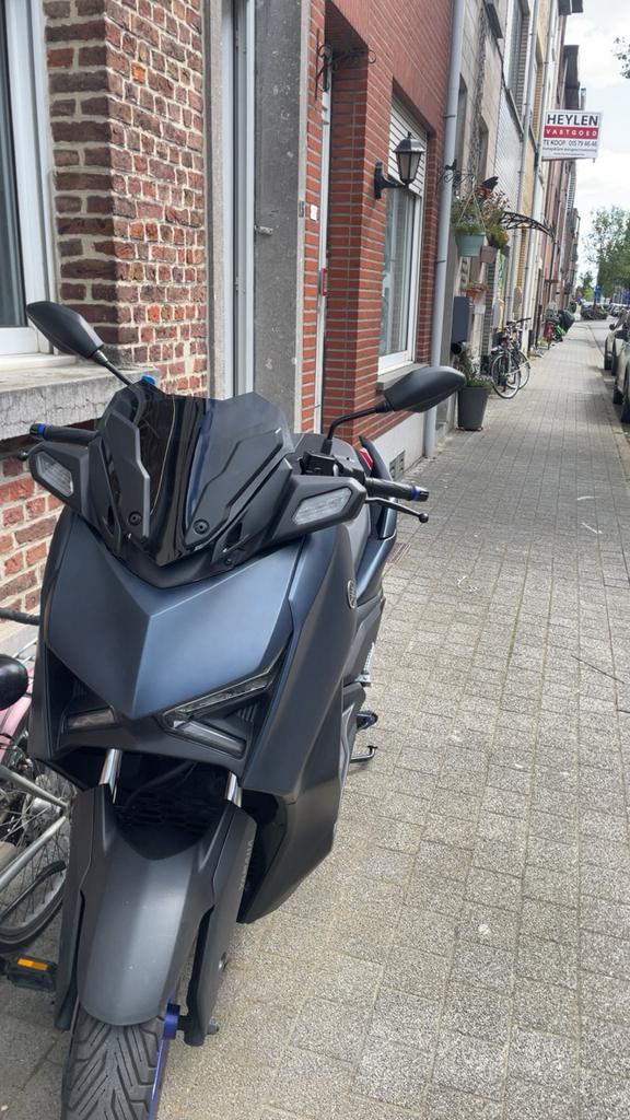 Yamaha X MAX 2025, Motoren, Scooter, Nieuw, LED Verlichting, Particulier