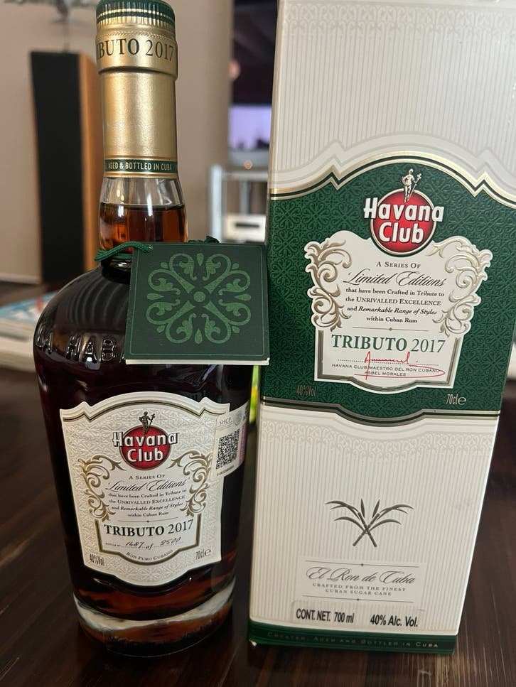 Rhum Havana club tributo-2017, Collections, Vins, Enlèvement ou Envoi, Comme neuf, Autres types