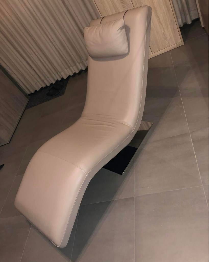 Lederen relax - chaise longue cuir, Ophalen, Zo goed als nieuw, Leer, Modern