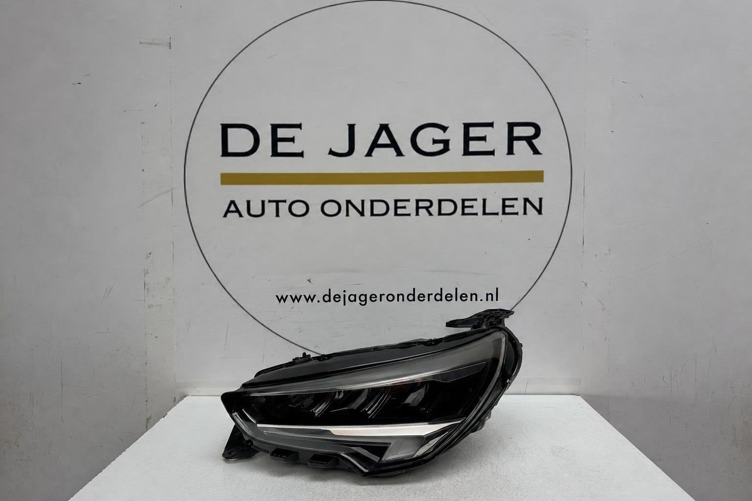 Opel Corsa F Full LED koplamp links 9829522780, Gebruikt, Opel Automobile GmbH, Kontakt@opel-infoservice.de, Opel