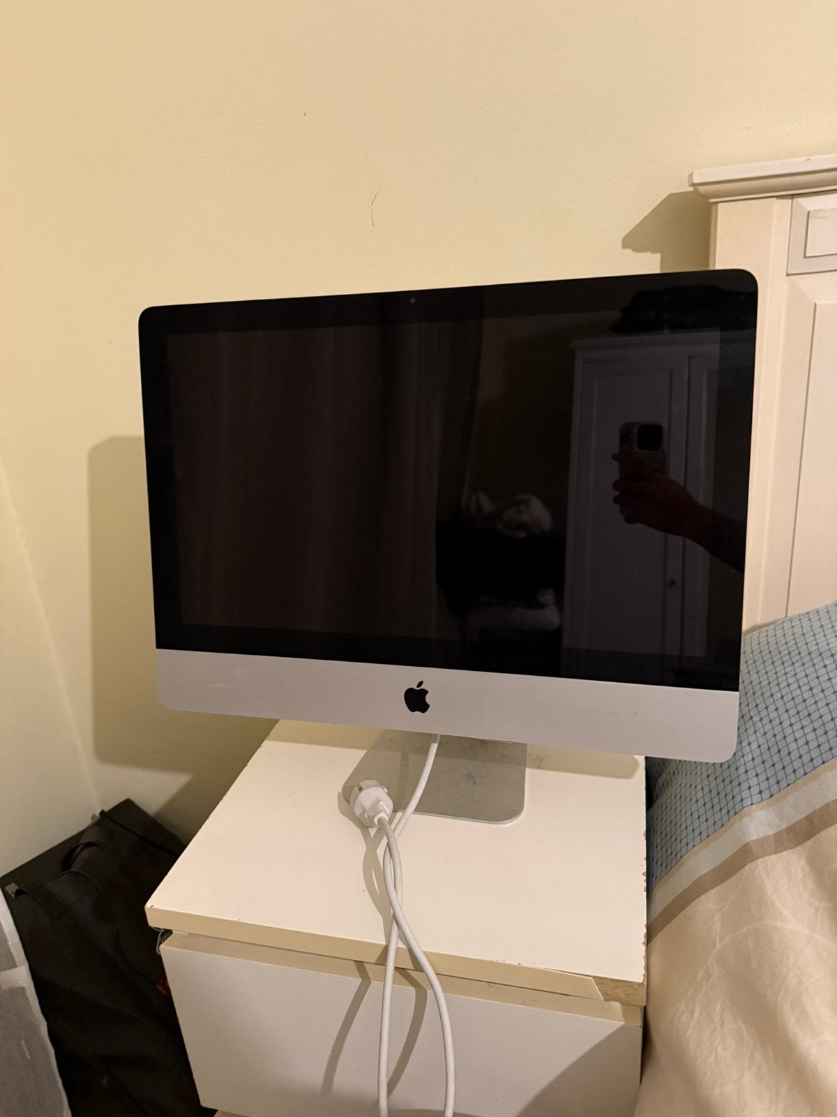 Apple iMac 21,5" (Modèle Unibody avec lecteur CD), Informatique & Logiciels, Enlèvement ou Envoi, Comme neuf, IMac, HDD