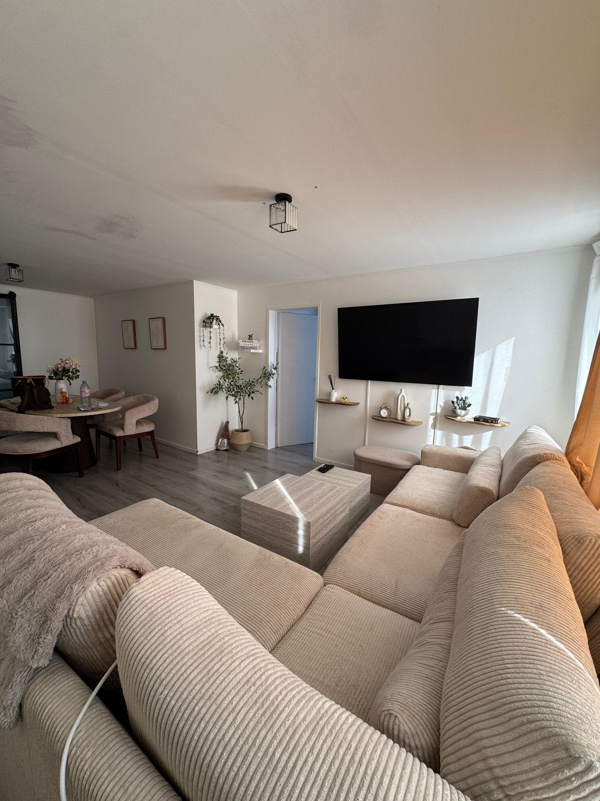 Moderne hoekzetel te koop – Beige ribstof – 315 cm, Ophalen, Zo goed als nieuw