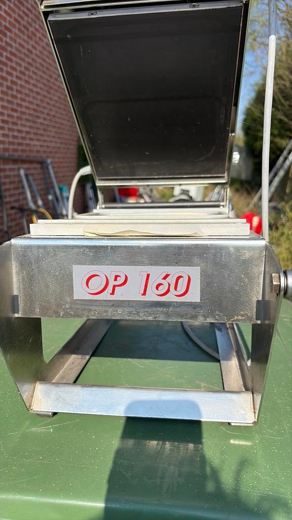 Verpakkingsmachines voor verse voeding, Ophalen, Gebruikt, Koelen en Vriezen