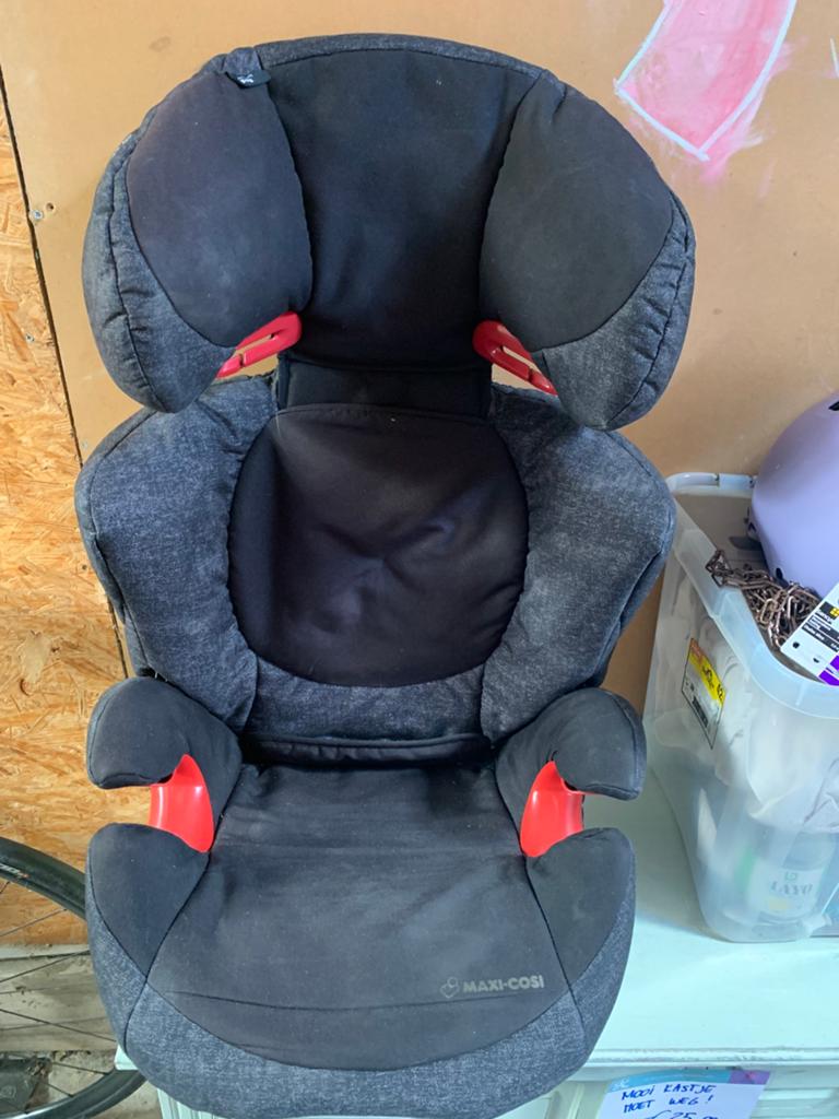 Kinderstoel, Ophalen, Gebruikt