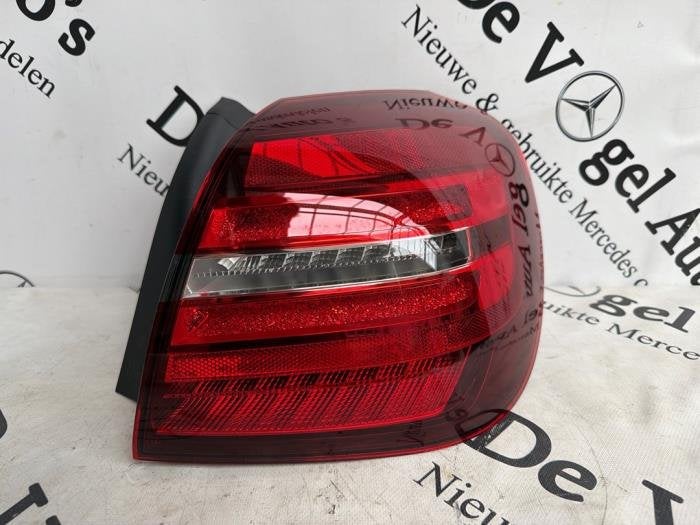 Achterlicht rechts van een Mercedes GLA, -, Nieuw, Ophalen of Verzenden, -