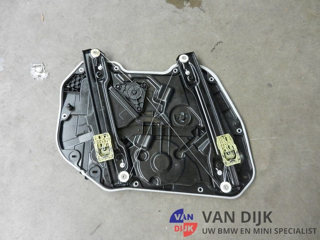 Raammechanisme  Rechts voor BMW 1 SERIE F40 F70 51335A638E4, Gebruikt, -, -, Ophalen of Verzenden