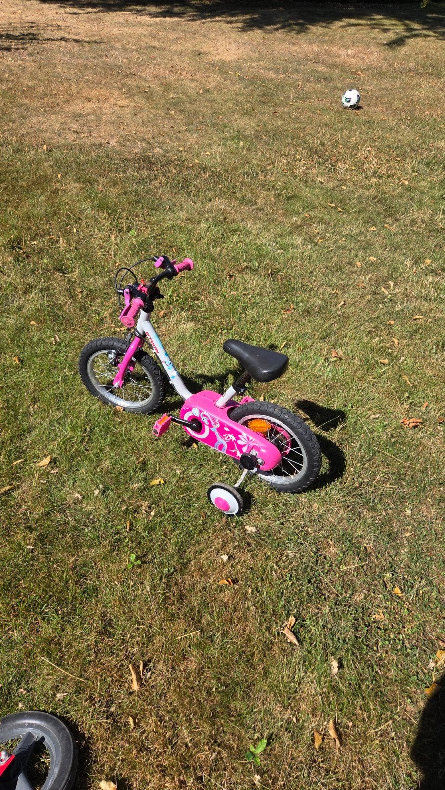 Vélo B-Twin enfant 12" avec petites roues, Enlèvement