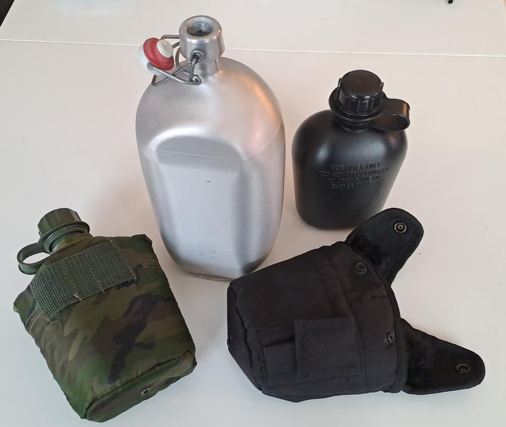 Lot de 3 gourdes de randonnée, Bijoux, Sacs & Beauté, Sacs | Sacs à dos, Enlèvement ou Envoi, Comme neuf