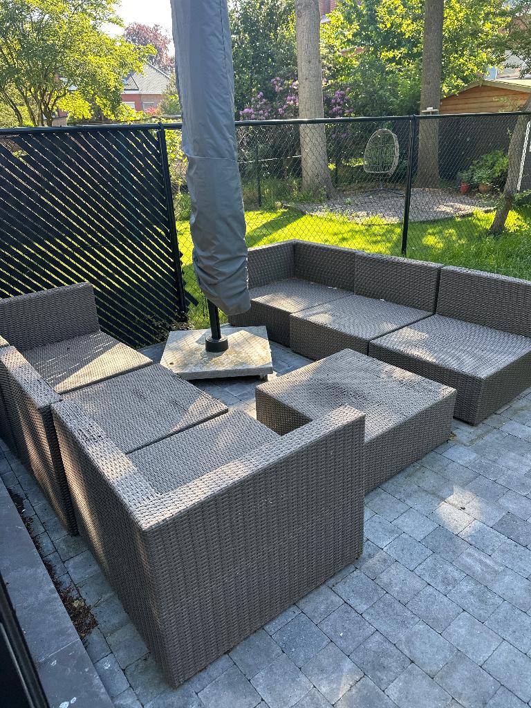Buitenset rotan-look gratis met kussens, Ophalen, Kunststof, Gebruikt, Bank