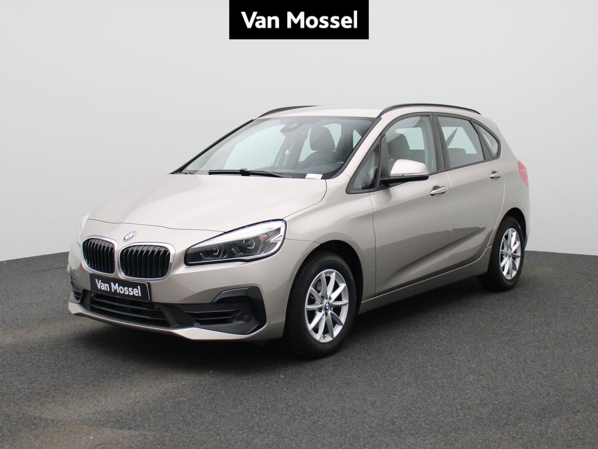 BMW 2 Reeks Active Tourer 216i (80kW) LED | LEDER + zetelver, Auto's, Voorwielaandrijving, Gebruikt, Zwart, 2 Reeks Active Tourer