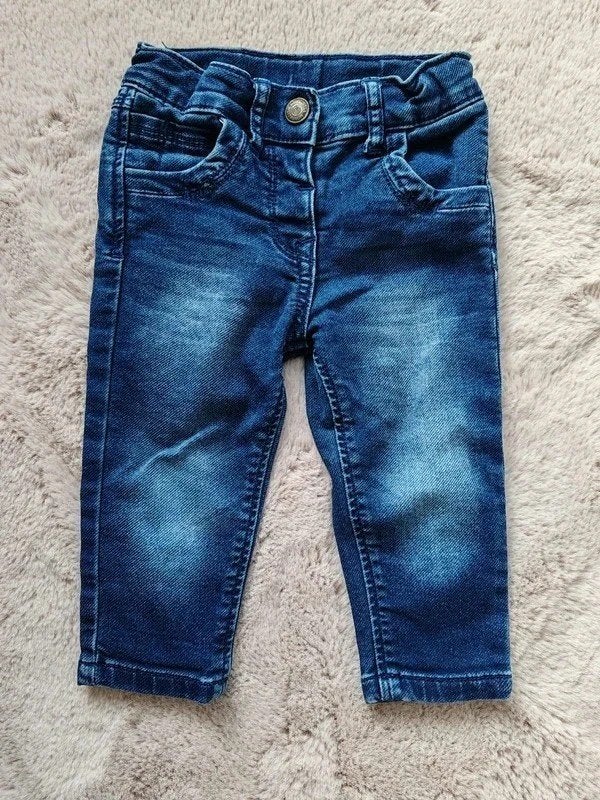 Monnalisa jeansbroek, Kinderen en Baby's, Babykleding | Maat 74, Broekje, Meisje, Ophalen of Verzenden, Zo goed als nieuw