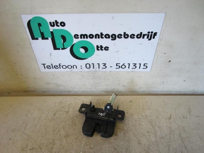 Mécanique de verrouillage hayon d'un Volkswagen Golf (Golf, Volkswagen, -, 3 mois de garantie, Utilisé