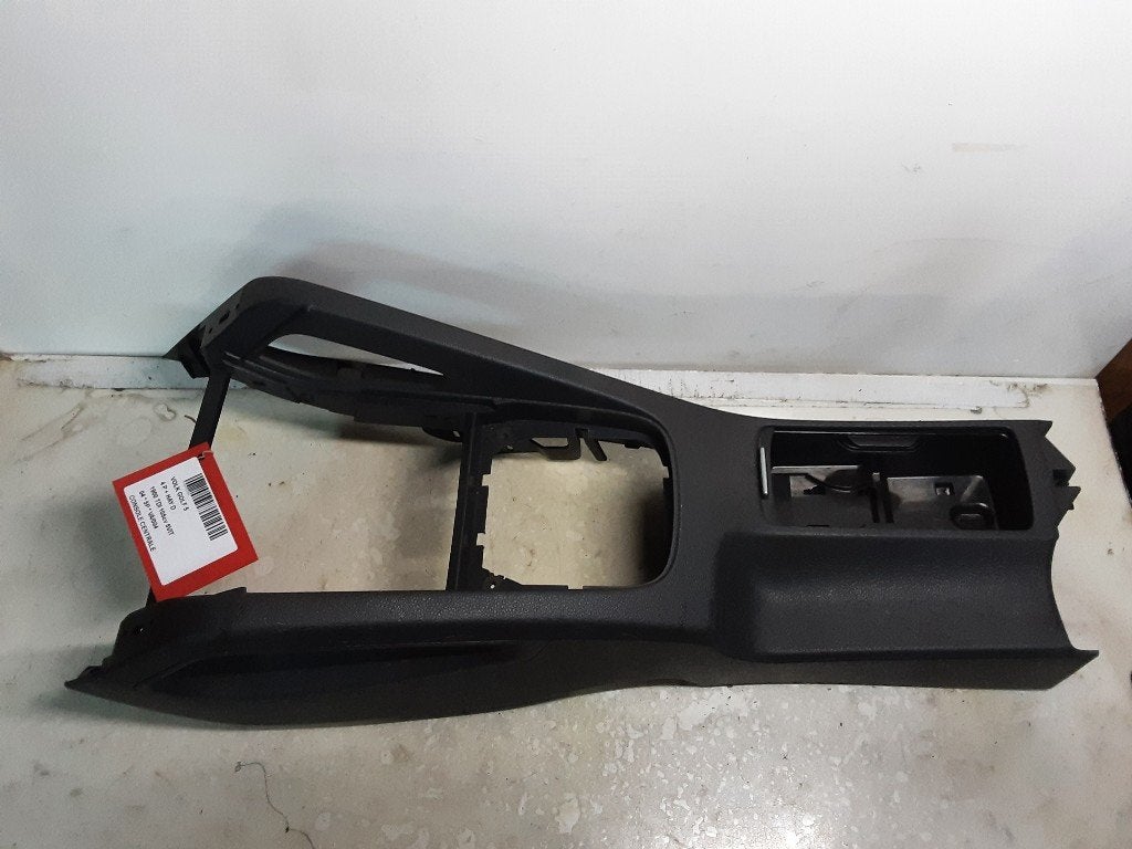 CONSOLE CENTRALE Volkswagen Golf V (1K1) (1K0863243A), Volkswagen, Mevr. I. Hauben, Utilisé, Rue de l'Espoir 34 34
4030  GRIVEGNÉE, BE