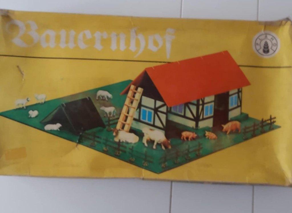 Vintage speelgoed, Ophalen