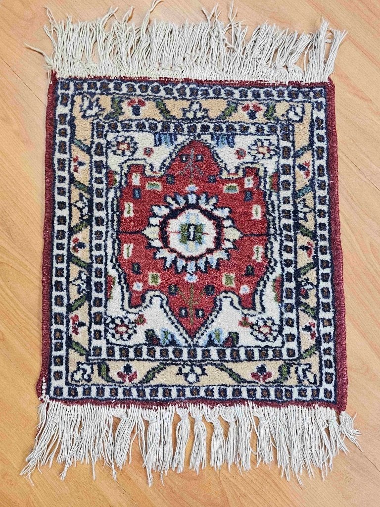 Klein oosters tapijtje 33/29, Huis en Inrichting, Ophalen of Verzenden, Gebruikt, Meerkleurig, Oosters