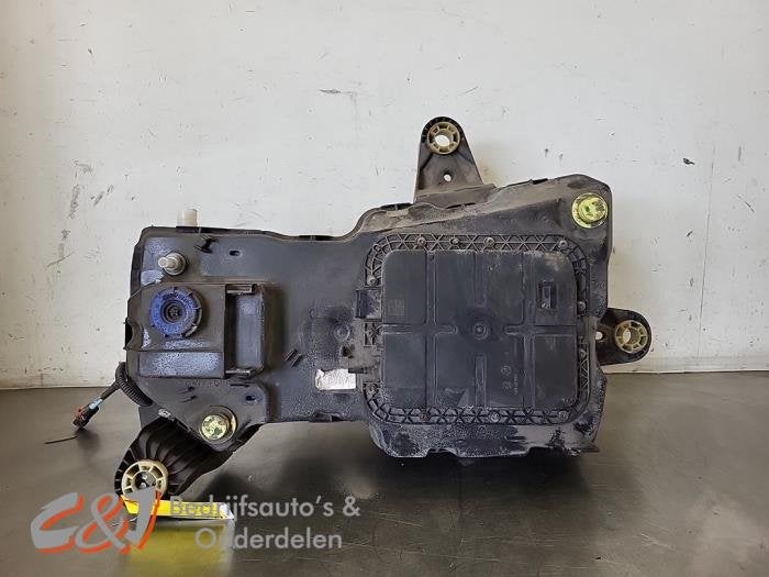Réservoir Adblue d'un Opel Combo, Autos : Pièces & Accessoires, -, Opel, 3 mois de garantie, Utilisé