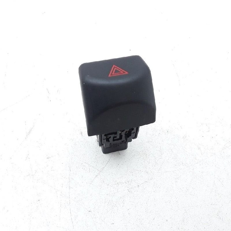 COMMUTATEUR DE FEUX DE DETRESSE Nissan Micra C+C (K12), Utilisé, Nissan