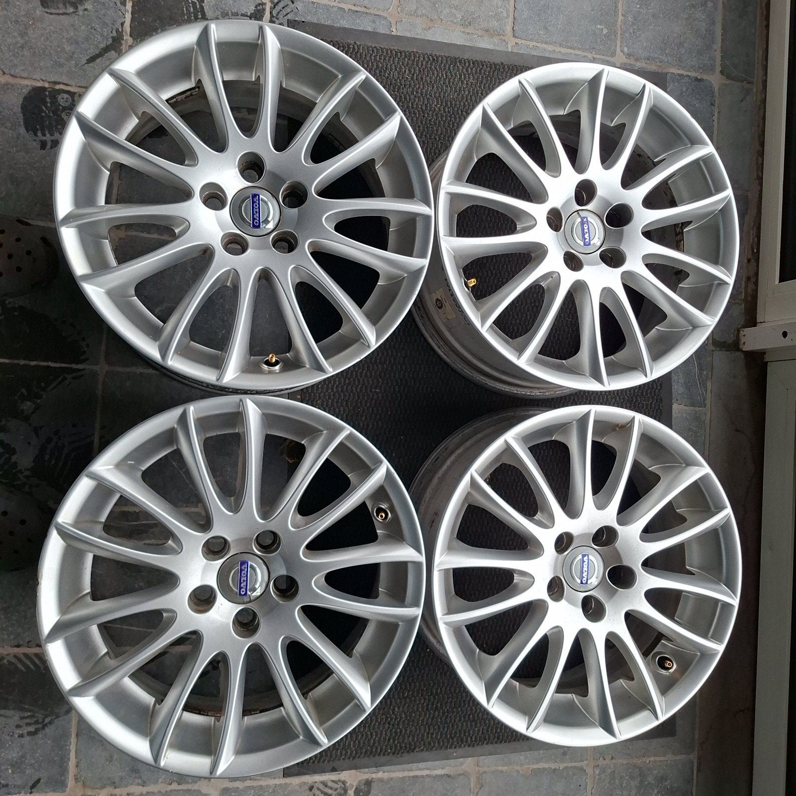 alu. velgen volvo 17", Auto-onderdelen, Ophalen, Gebruikt, Velg(en), 17 inch