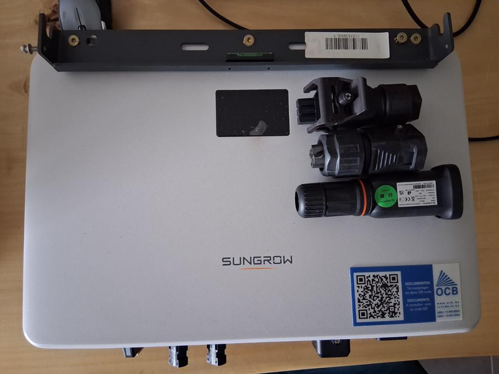 Omvormer Sungrow 5kw, Doe-het-zelf en Bouw, Ophalen