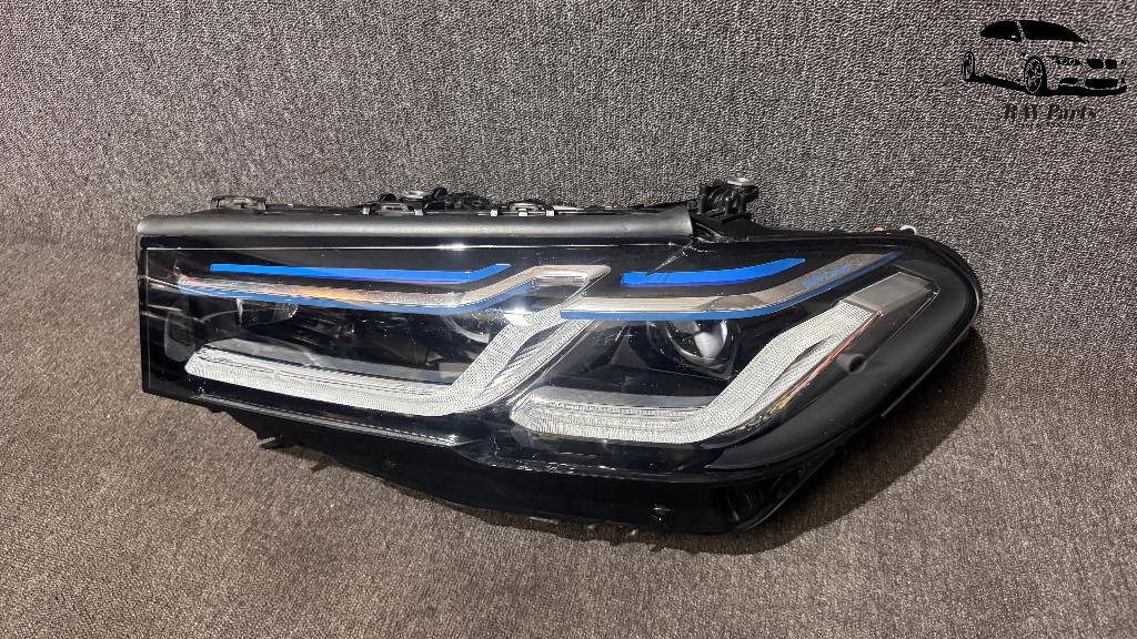 Phare laser gauche BMW 5 G30 G31 LCI 9850587, Enlèvement ou Envoi, Utilisé, BMW