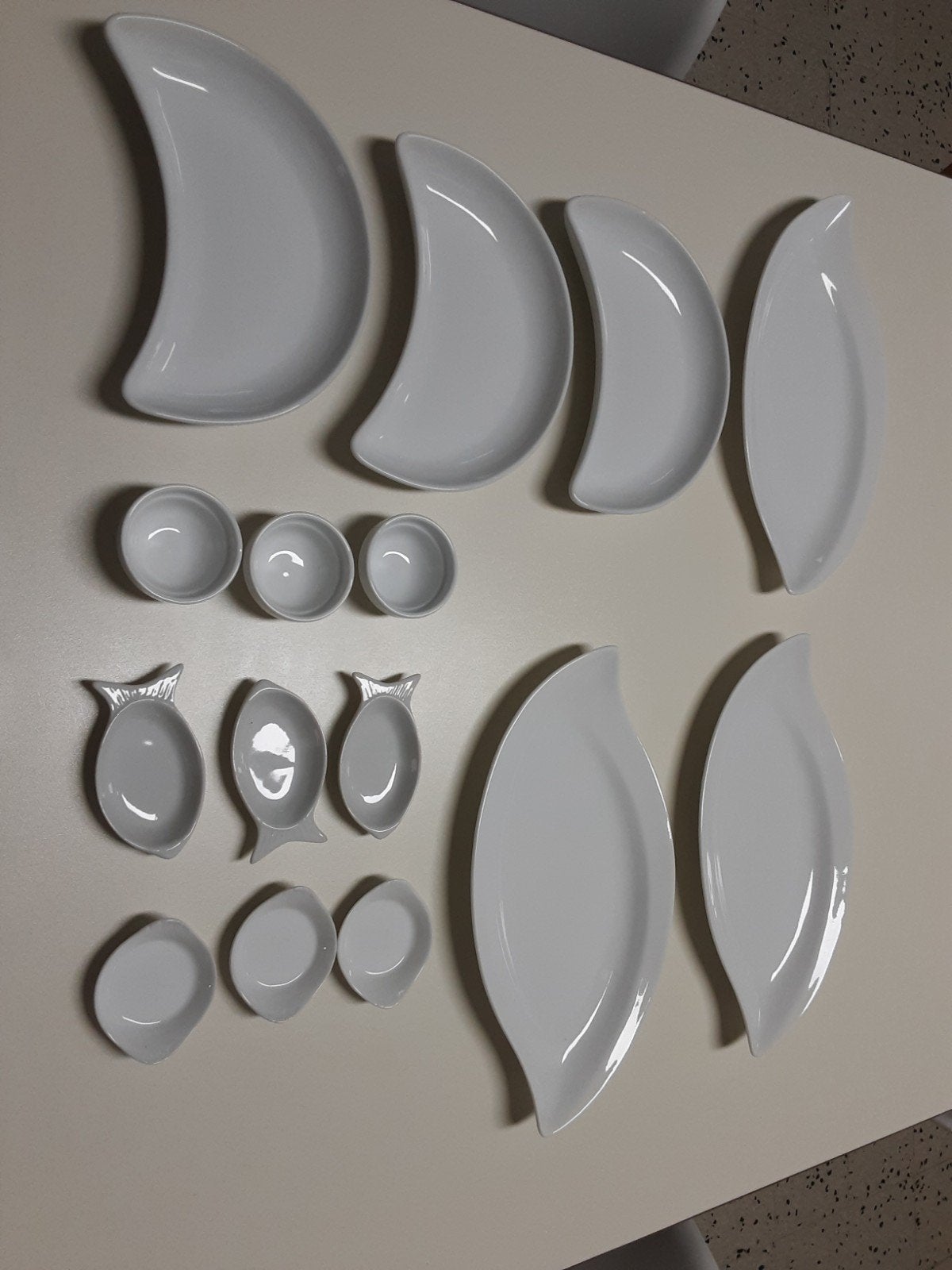 Service apéritif en porcelaine L.Dake et Zn, Pierre/céramique, Comme neuf, Enlèvement, Beige