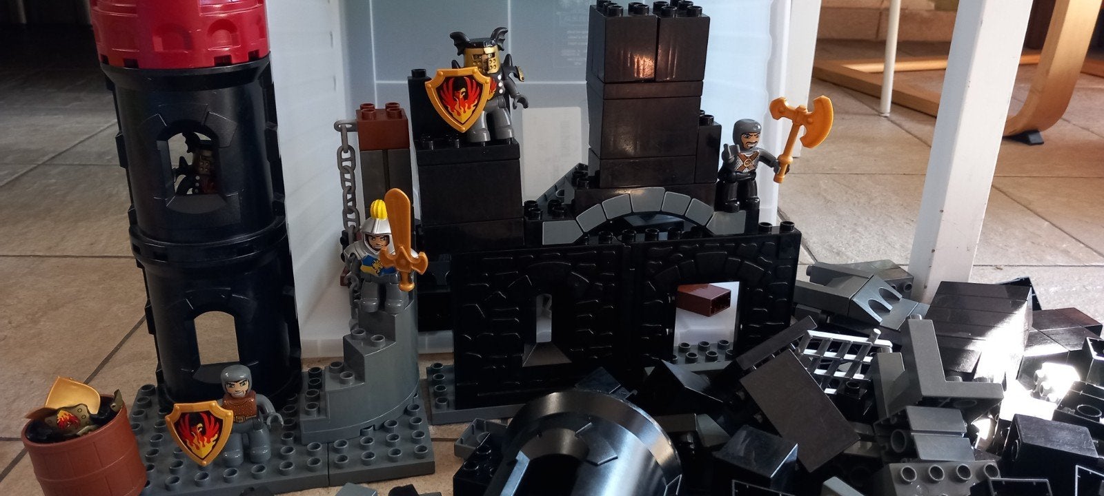 Duplo kasteel, Ophalen