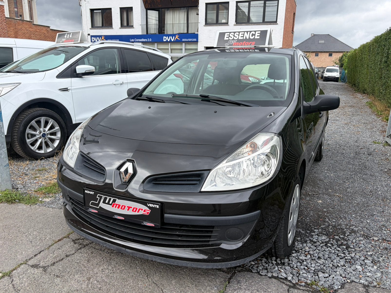 RENAULT CLIO 1.2 AUTENTIQUE**FAIBLE KM**GARANTIE**, Entreprise, Noir, 5 portes, Tissu