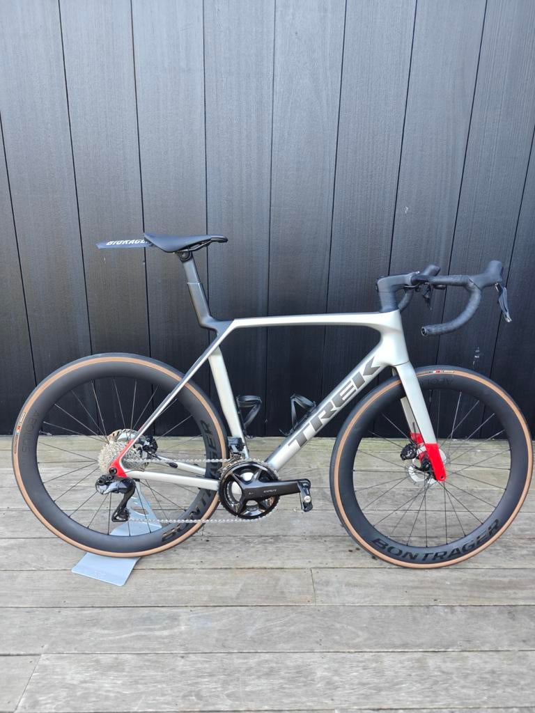 Koersfiets: trek madone sl7 gen8 maat L, vermogenspedalen, Autres marques, Comme neuf, Enlèvement, 53 à 57 cm