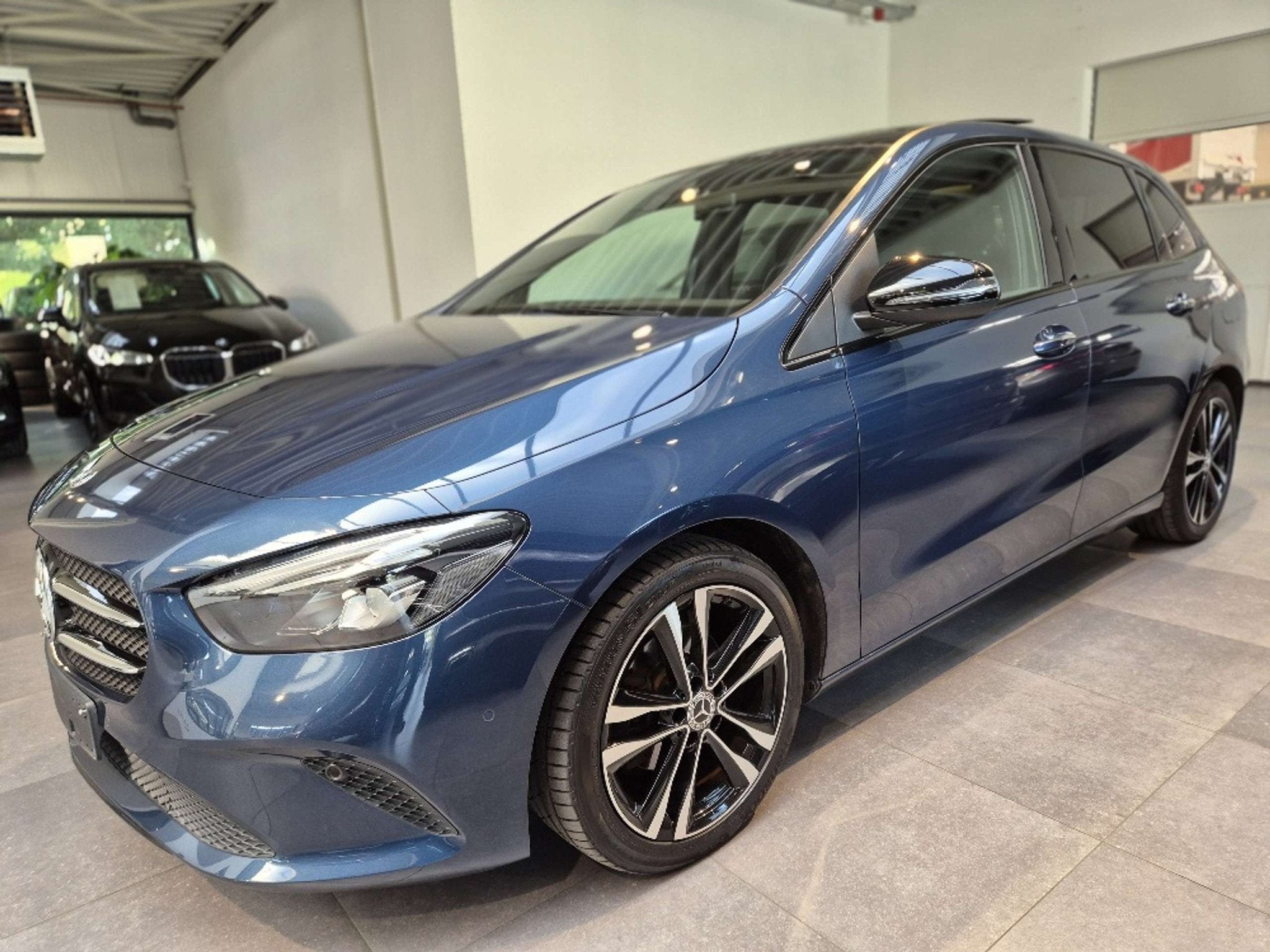 Mercedes-Benz B-Klasse 180 B 180 Business Solution, Autos, Cuir, 1332 cm³, Achat, Euro 6