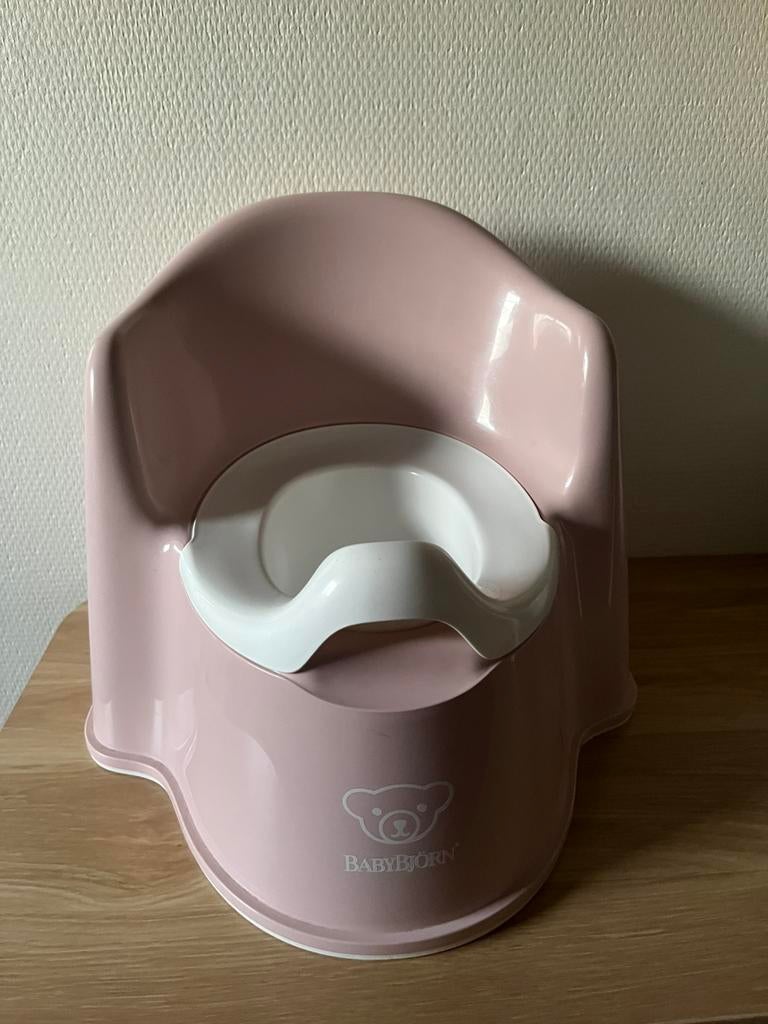 Pastelroze Plaspotje BabyBjörn, Ophalen, Zo goed als nieuw