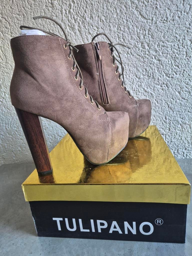 Enkellaarsjes Tulipano met hoge hak -STUNT € 5,-, Vêtements | Femmes, Chaussures, Neuf, Autres couleurs, Chaussures à haut talons