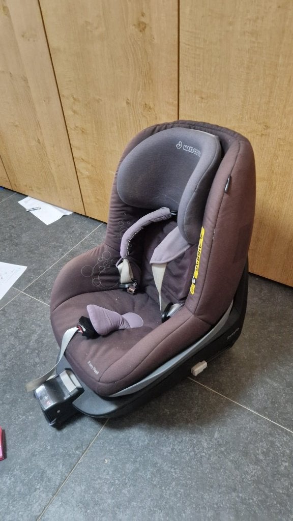 Maxi‑Cosi 2way Pearl i‑Size autostoel + 2wayFix Isofix‑basis, Kinderen en Baby's, Autostoeltjes, Ophalen, Zo goed als nieuw, Maxi-Cosi