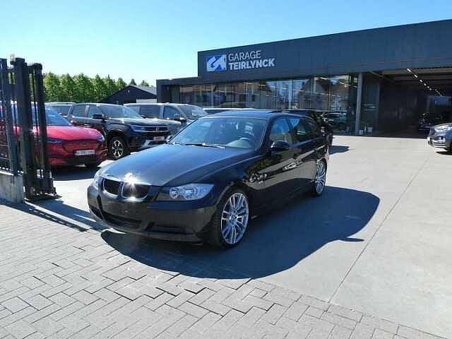 BMW 318i Break 2.0 i 140pk Business Sport Pano '08 141000km, Auto's, BMW, 144 g/km, https://public.car-pass.be/vhr/a9b2f069-c5d4-42f6-a95f-83db96a997d8