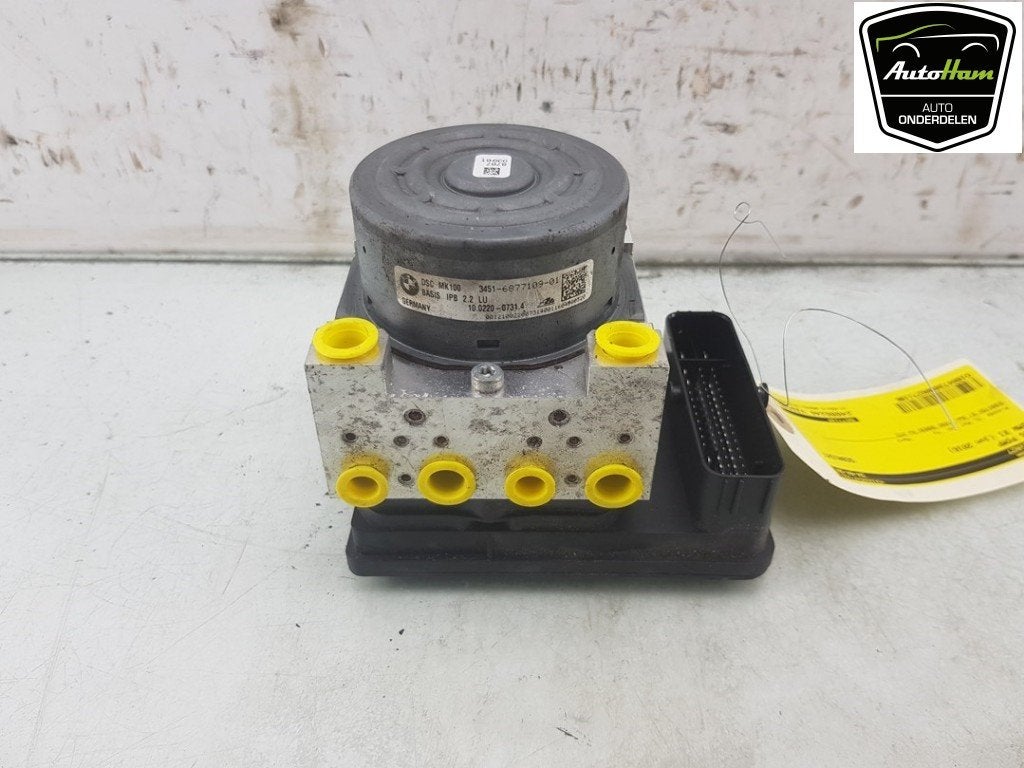 ABS POMP ABS BMW X1 (F48) (|6877110|34515A374B1|), Auto-onderdelen, Overige Auto-onderdelen, BMW, Gebruikt
