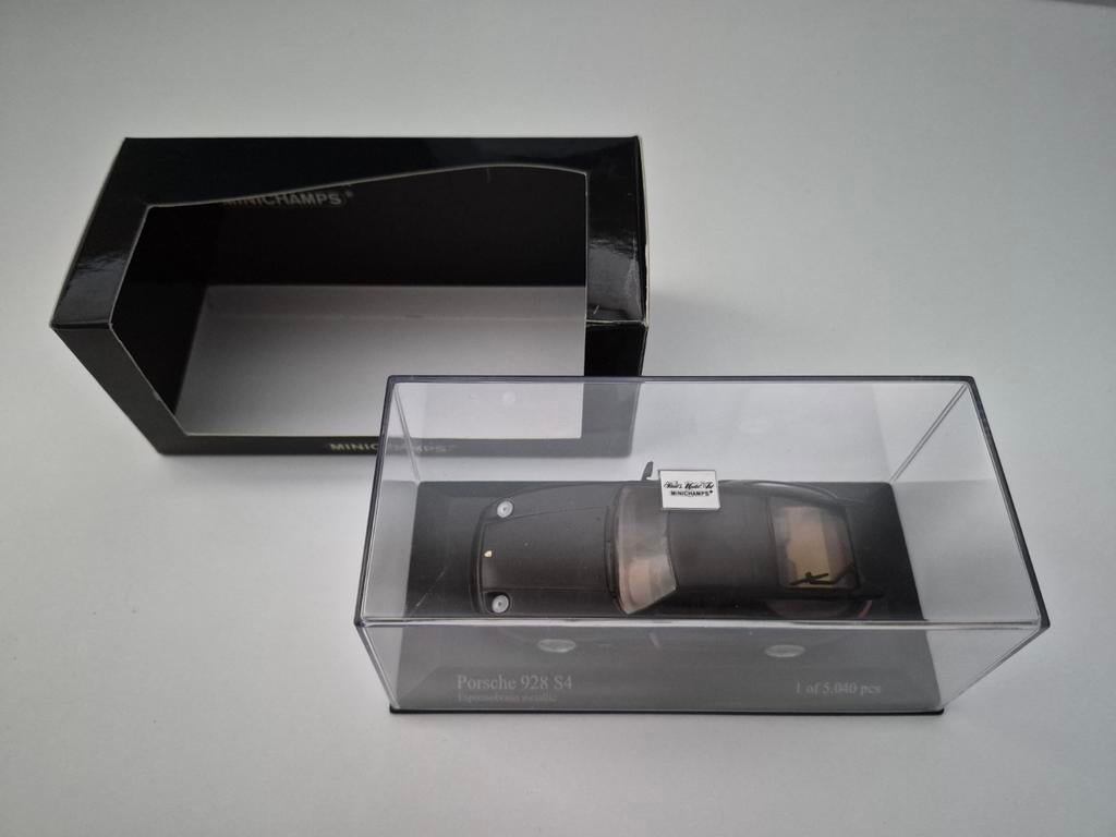 Minichamps Porsche 928 S4 400 1/43 062420, Enlèvement ou Envoi, Comme neuf, Voiture, MiniChamps