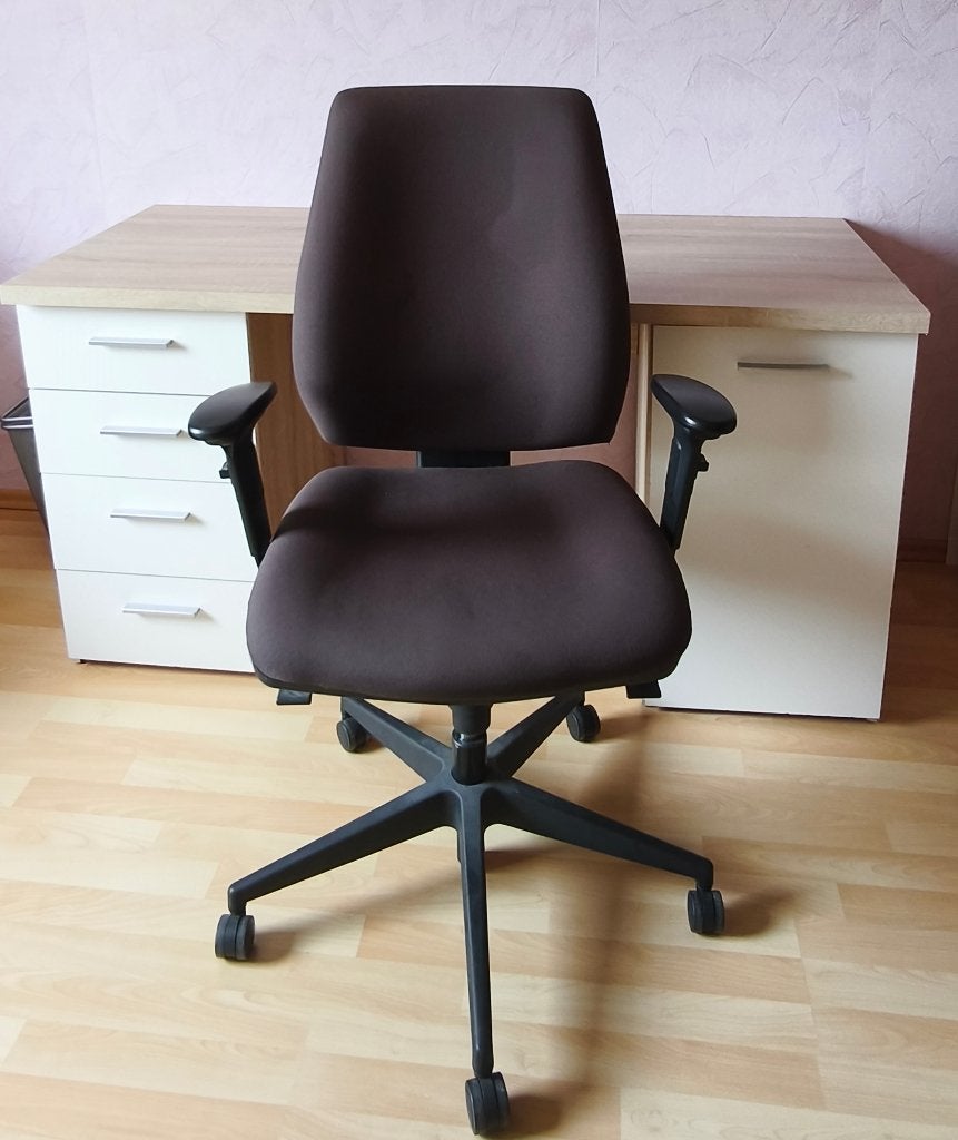 Bureau + chaise, Enlèvement, Utilisé