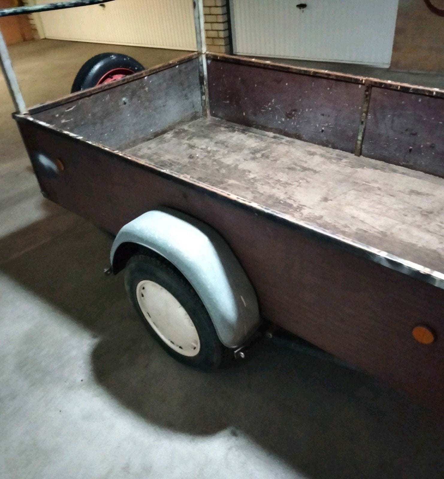 Aanhanger met reservewiel, Ophalen, Gebruikt