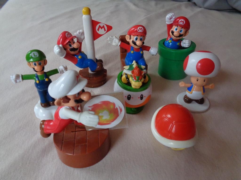 lot de 8 figurines mario, Ophalen