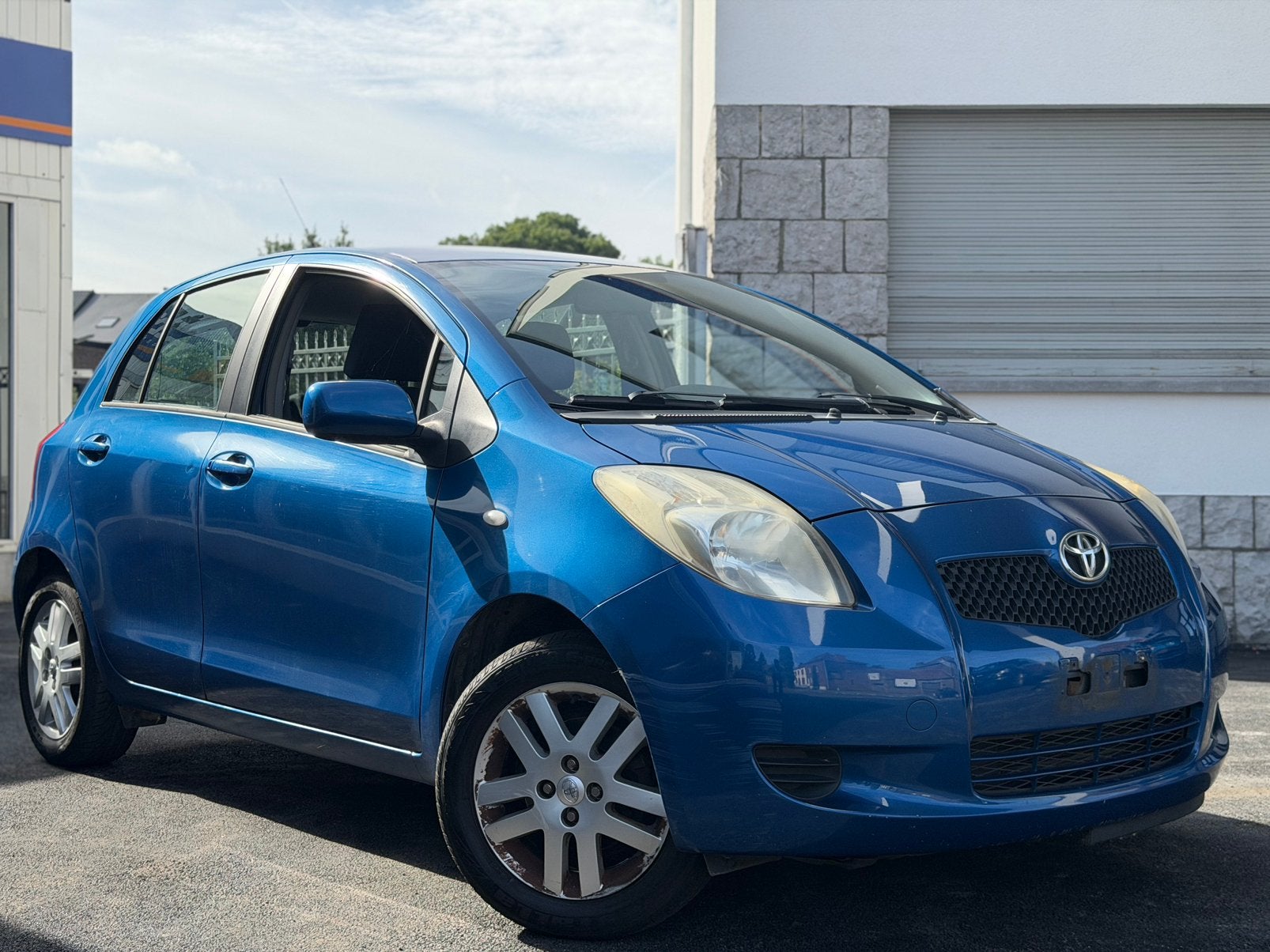 Toyota Yaris | Essence | Prêt à immatriculé | Carnet complet, Autos, Achat, Entreprise, https://public.car-pass.be/vhr/xxxxxxxx-xxxx-xxxx-xxxx-xxxxxxxxxxxx