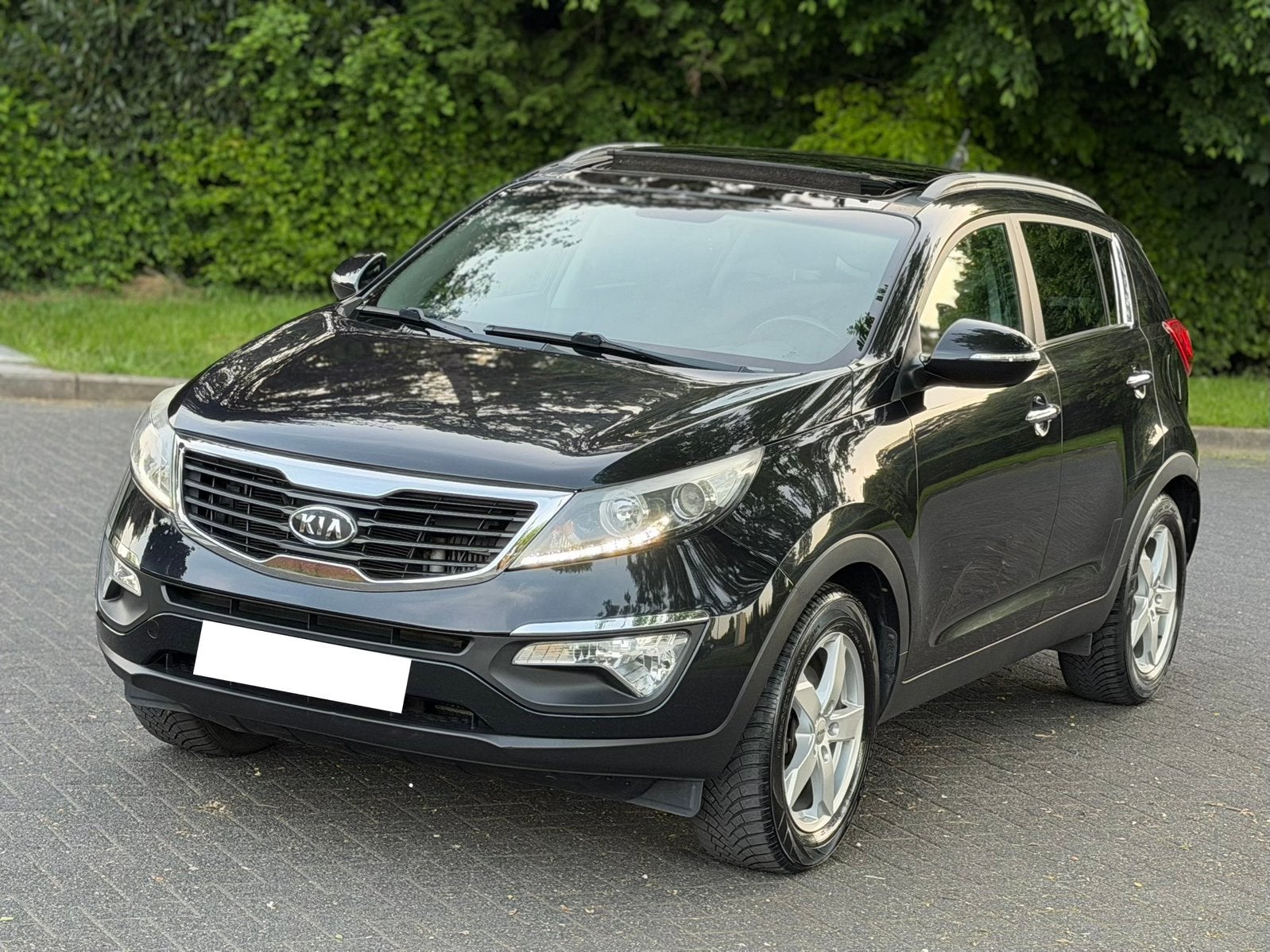 Kia Sportage 1.7 CRDI 2012 Euro5 avec 130.000 km, Autos, Kia, Euro 5, Boîte manuelle, Noir, 5 portes